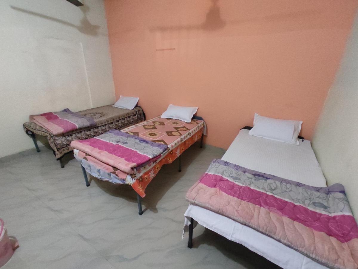 Superinn Home Stay& Guest House Agra  Esterno foto