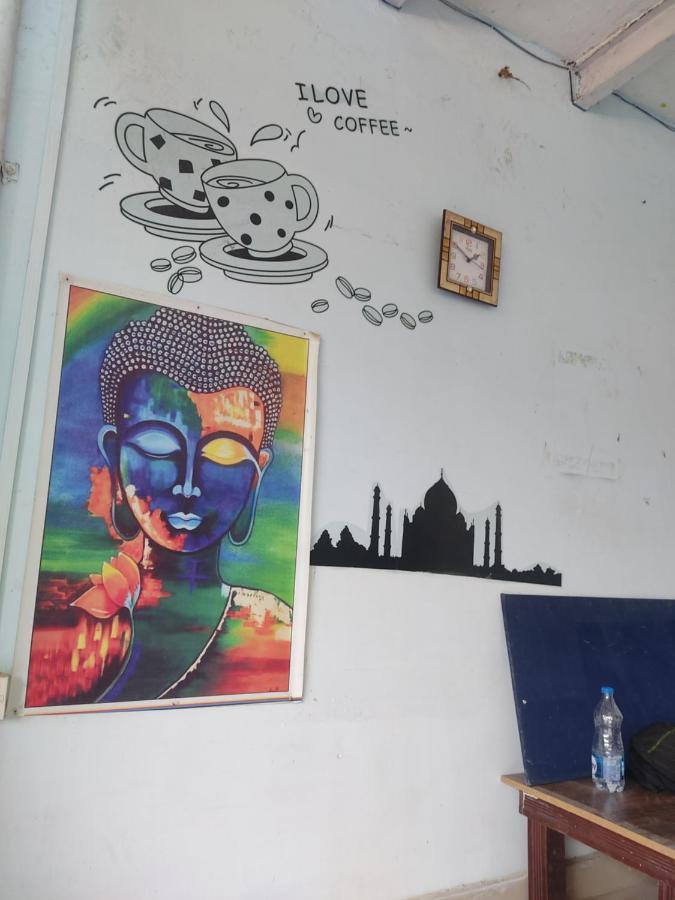 Superinn Home Stay& Guest House Agra  Esterno foto